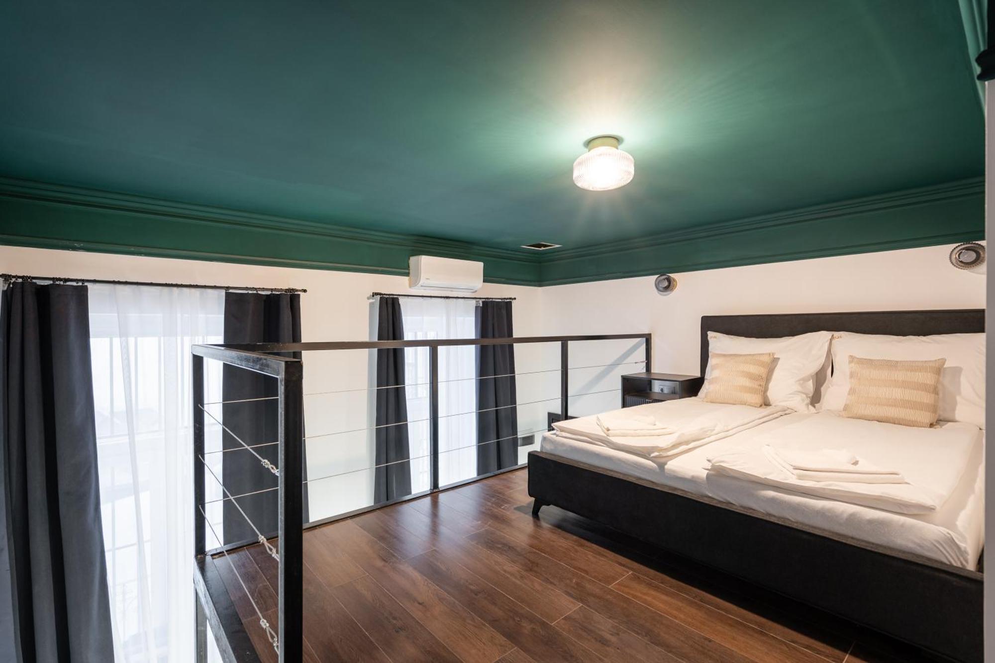 E41 - Trendy Boutique Apartments - Prime Spot By Bqa Budapesta Cameră foto