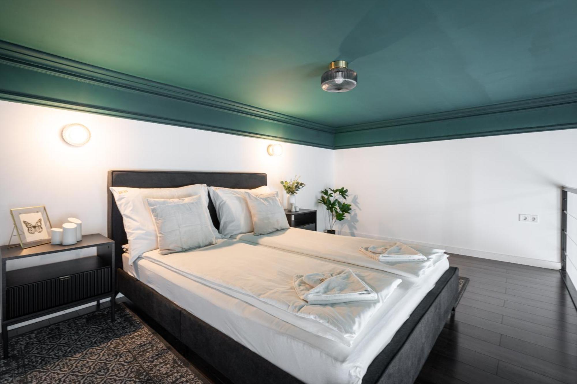 E41 - Trendy Boutique Apartments - Prime Spot By Bqa Budapesta Cameră foto